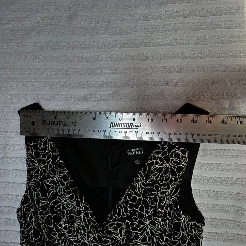 Adrianna Papell Women's Embroidered Midi A-Line Dress Size 6 Tie Waist Black - Picture 6 of 9